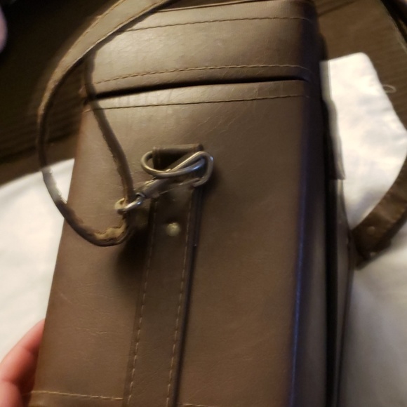 Leather Vintage Camera Tote - Picture 4 of 8